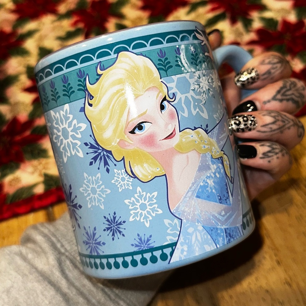 Frozen Elsa Disney Blue Mug 14 oz Ceramic Mug Dishwasher Safe Let It Go